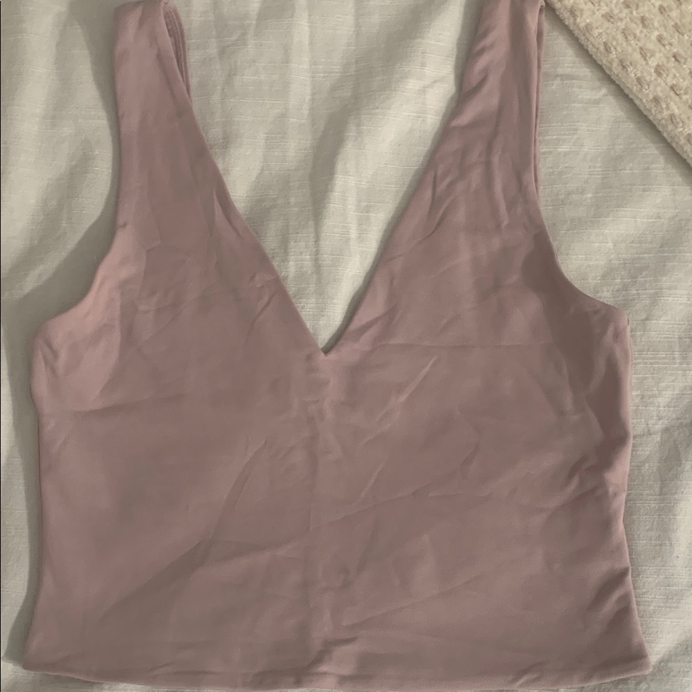 Aritzia Babaton Mauve Sleeveless V-Neck Top
